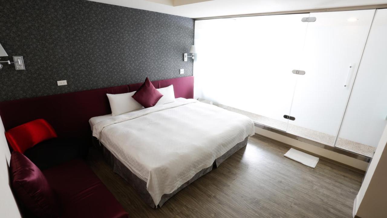 Walker Hotel - Zhengyi 2 Tajpej Kültér fotó