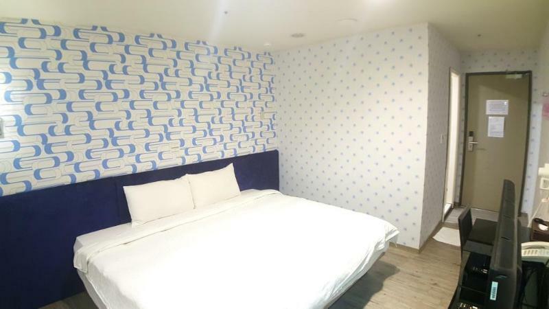 Walker Hotel - Zhengyi 2 Tajpej Kültér fotó