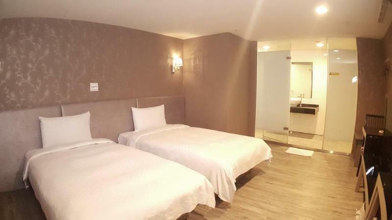 Walker Hotel - Zhengyi 2 Tajpej Kültér fotó